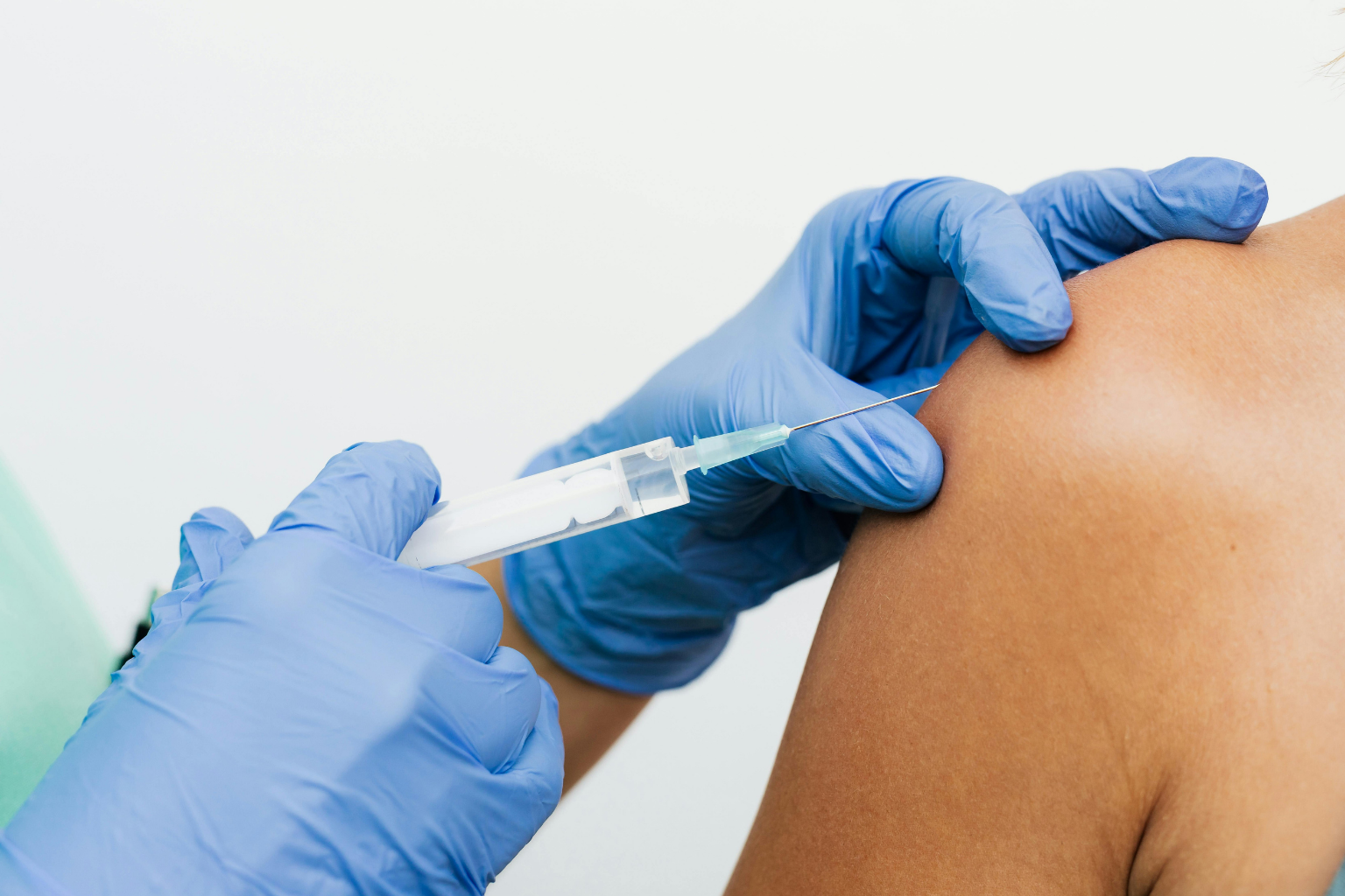 Corticosteroid Injections: Benefits, Risks & What to Expect