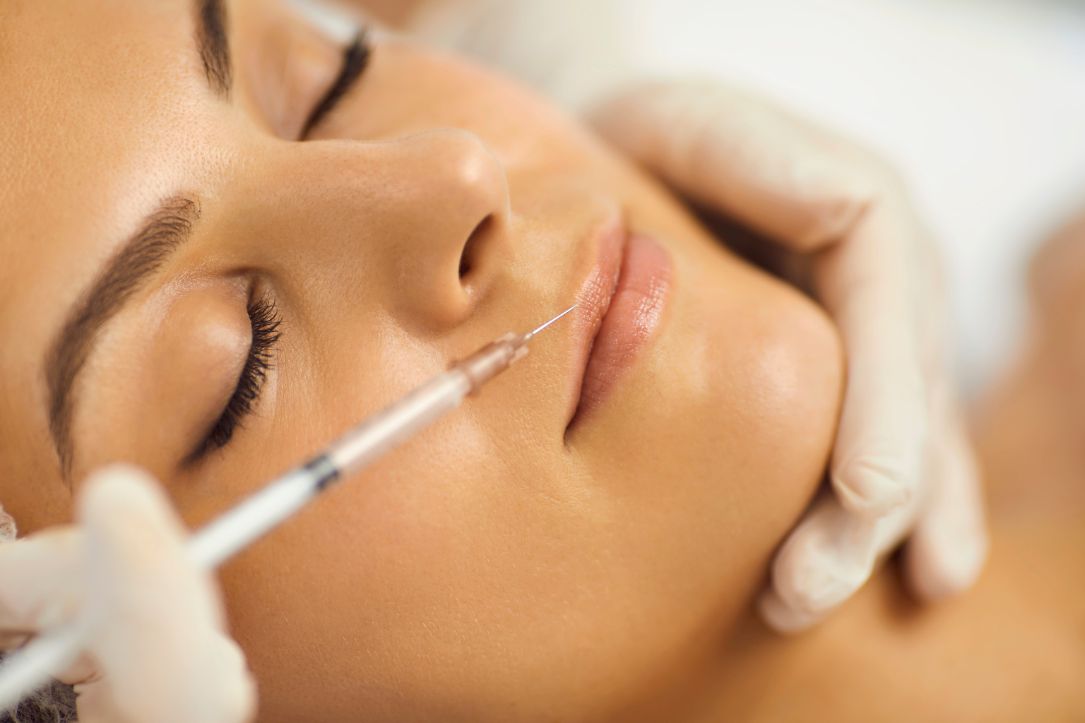 Lip Filler on Thin Lips: Honest Results and What to Realistically Expect