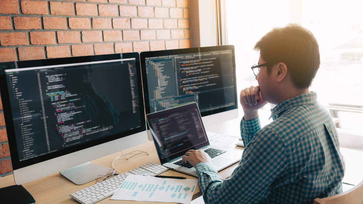 5 ngôn ngữ lập trình đang thịnh hành tại Mỹ