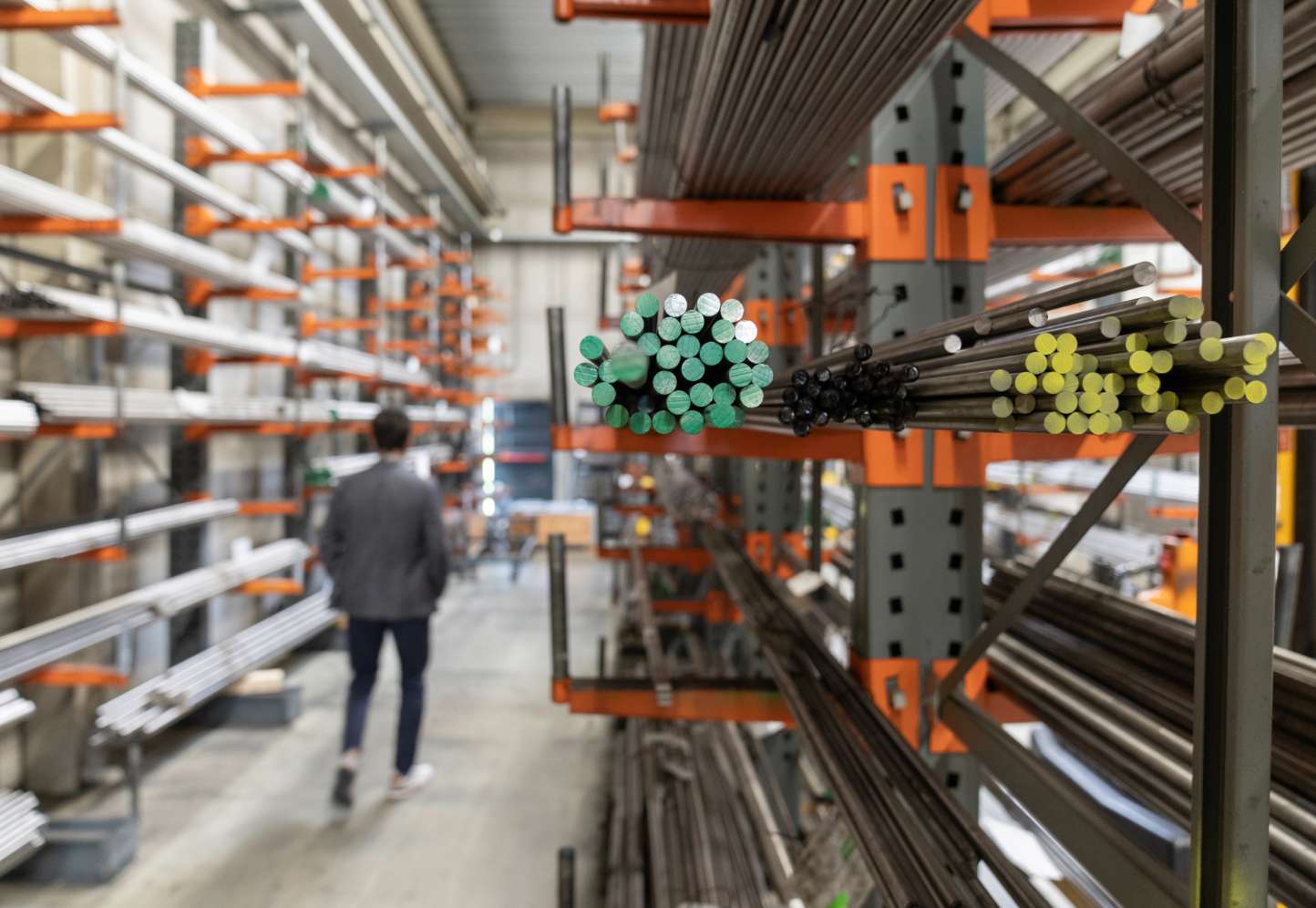 Raw material warehouse for implant manufacturing