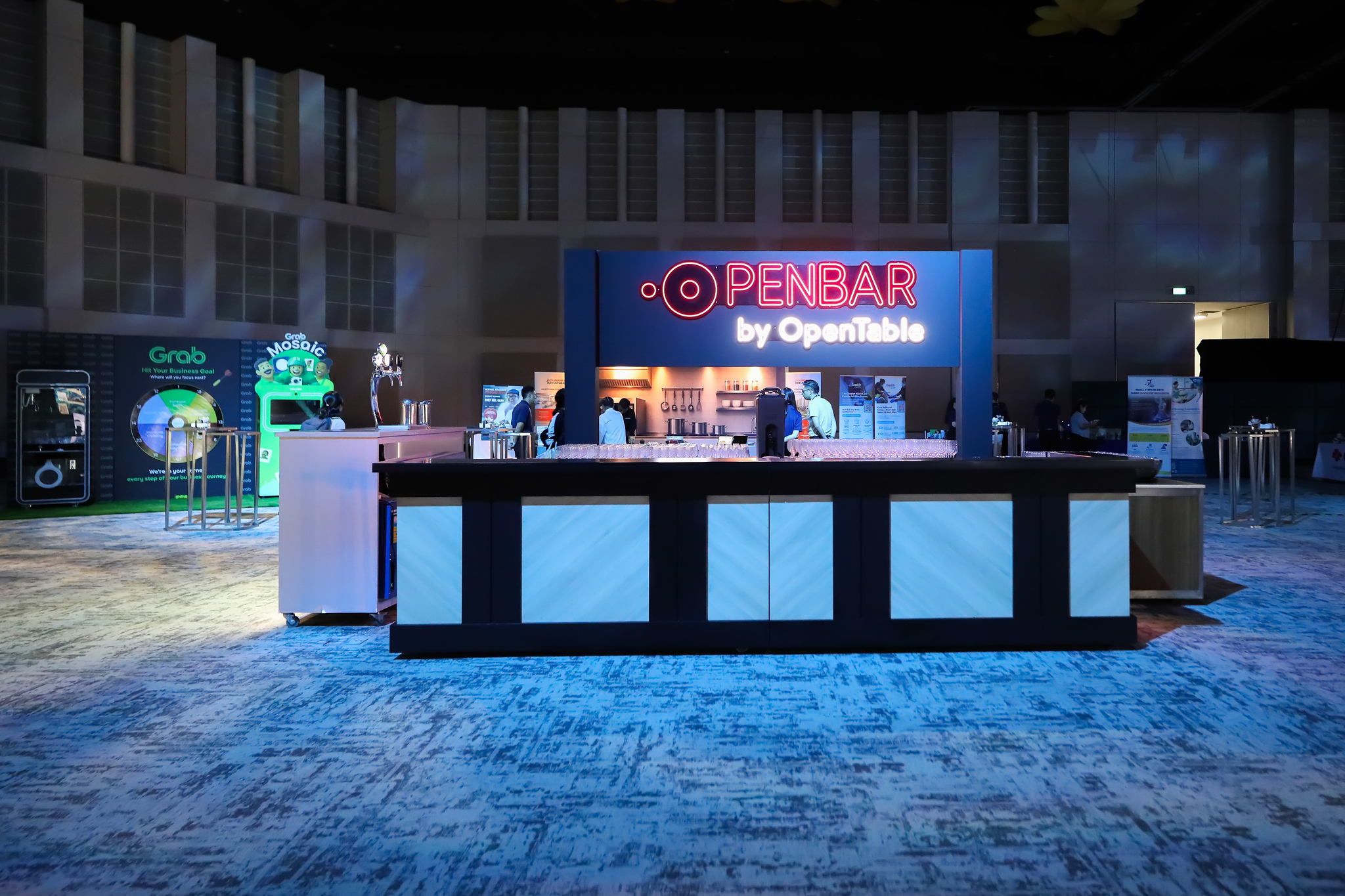 The Penbar by OpenTable bar, ready for guests