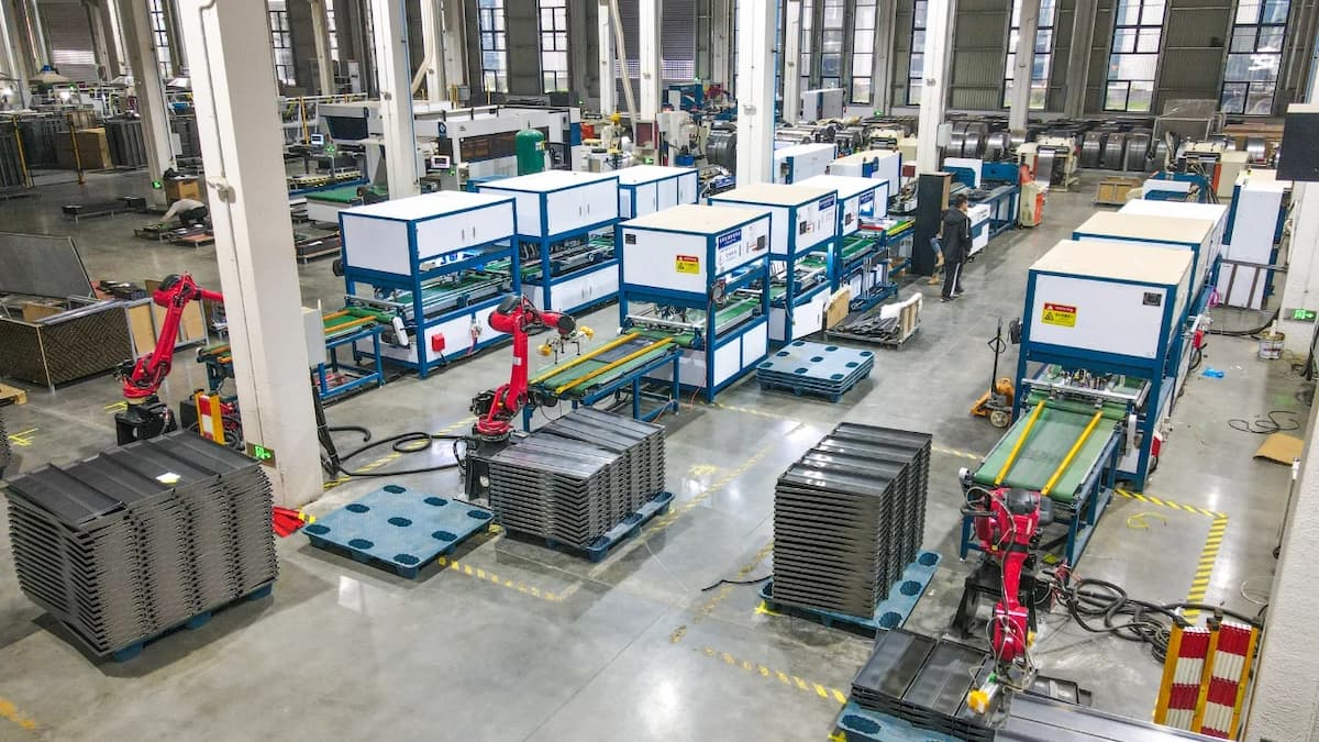 OEM metal manufacturing workshop supporting scalable production and long-term cooperation