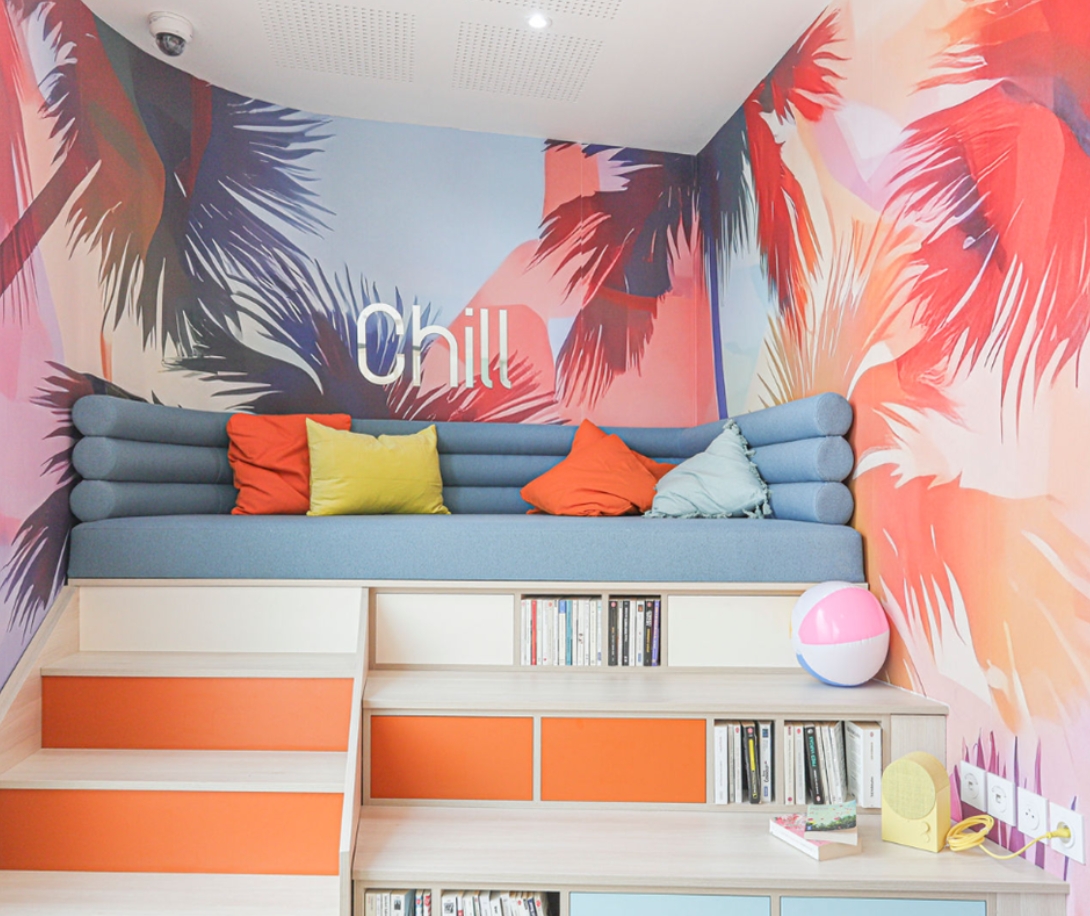 Studio résidence étudiante cuisine intégrée agencement fonctionnel