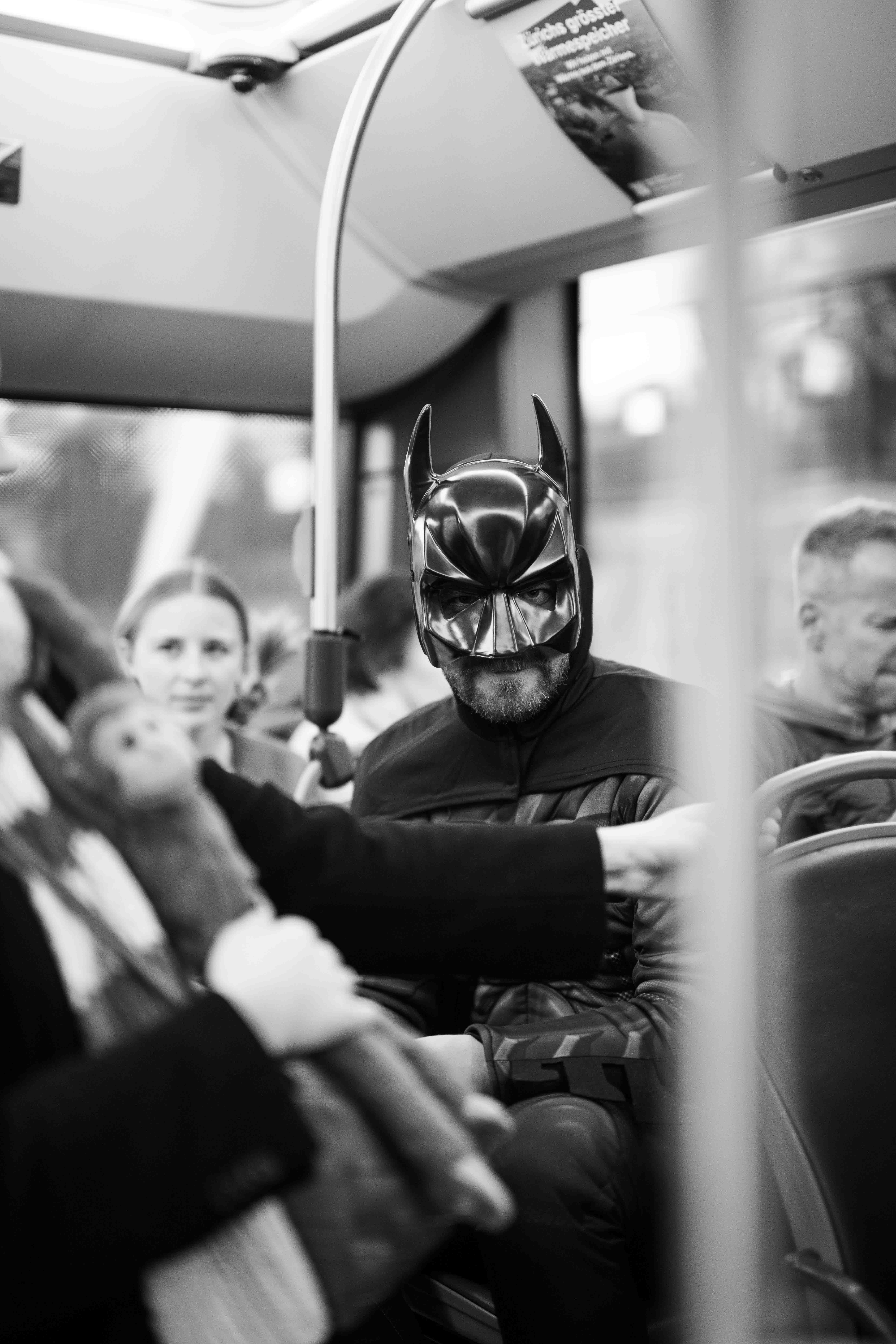 Batman im Bus
