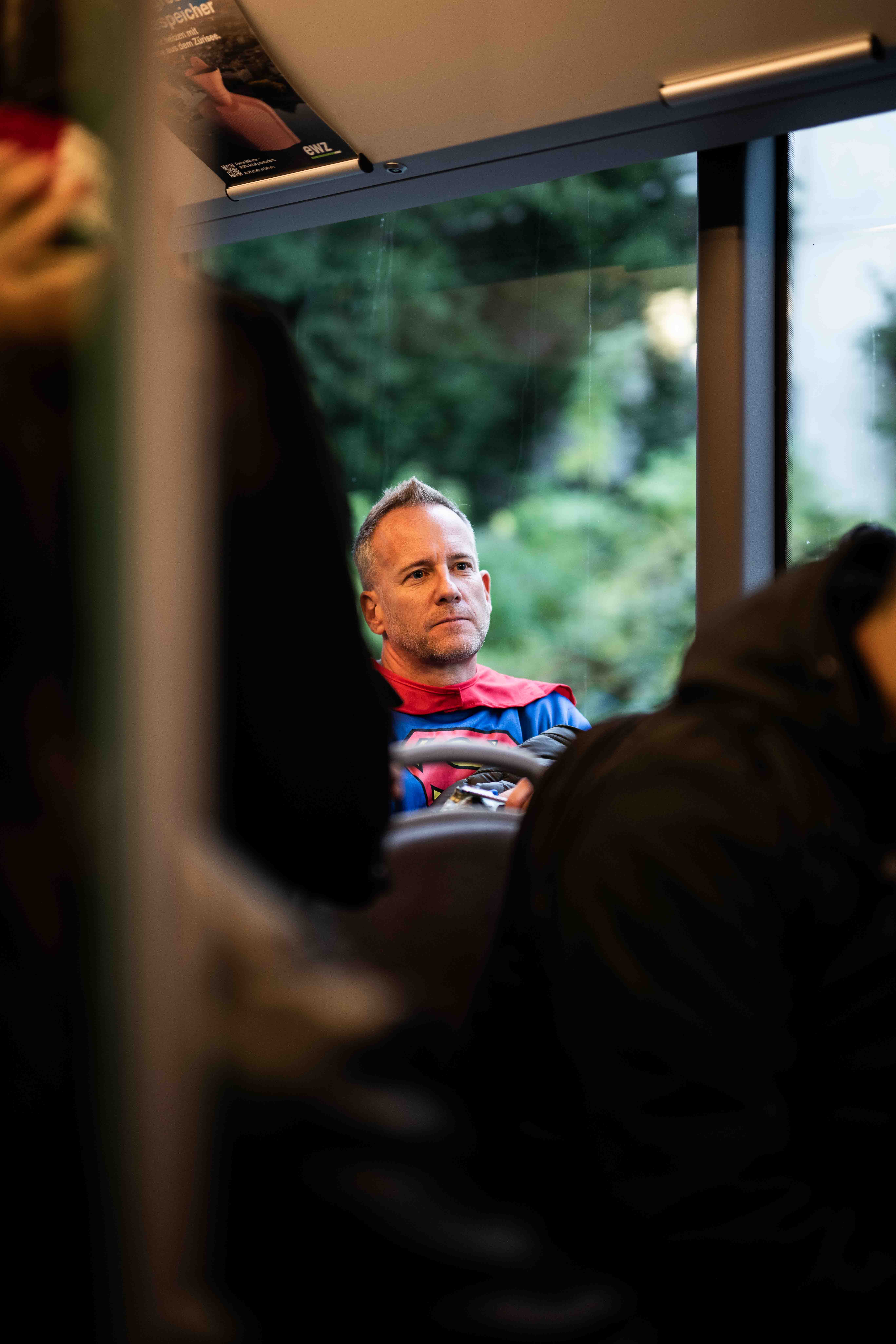 Superman im Bus