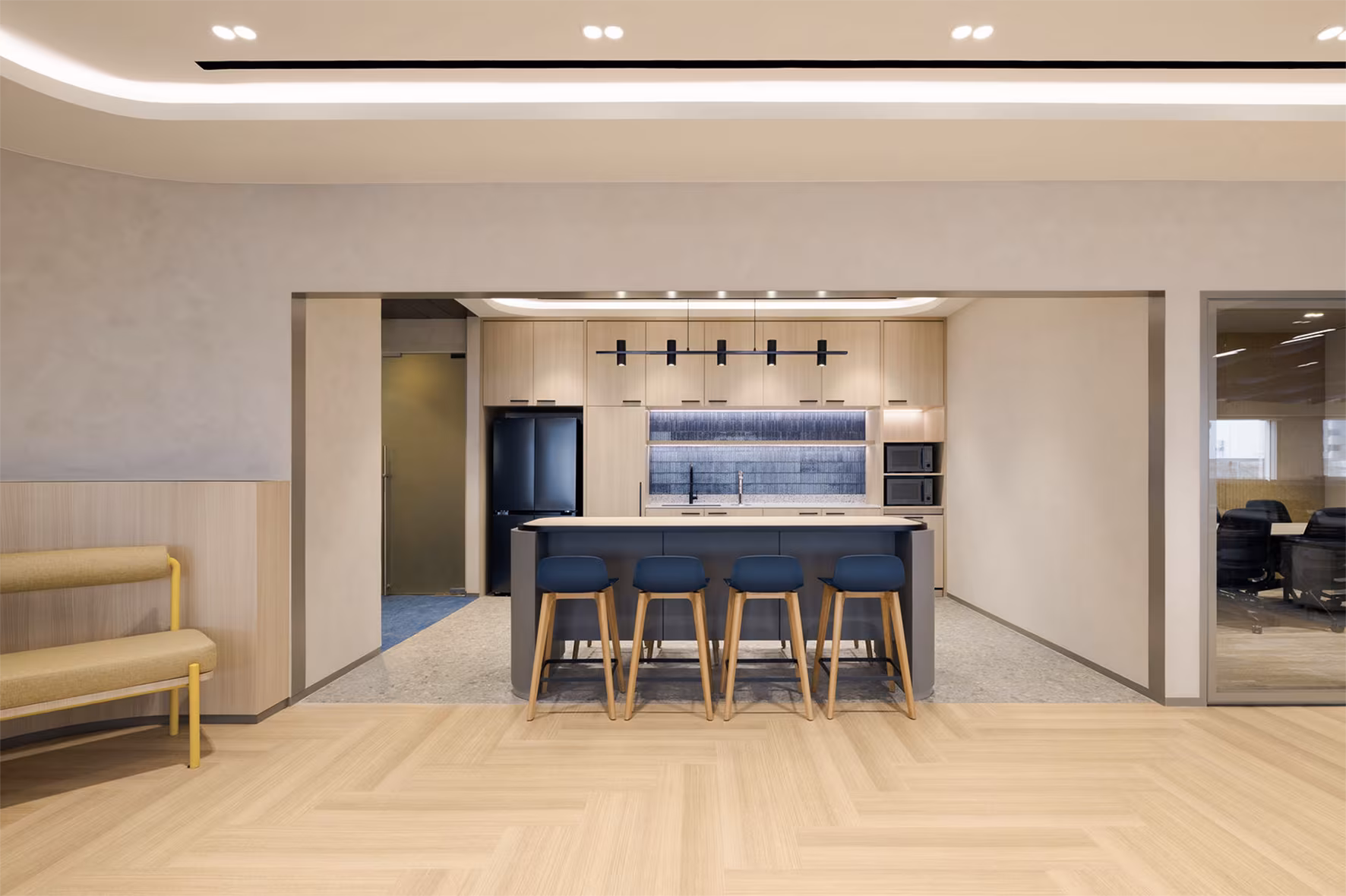 Eastern Pacific Shipping pantry at Millenia Tower Singapore showing straight-on view of the staff kitchen and dining counter