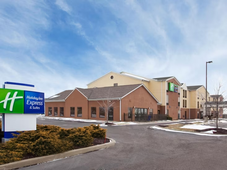 Holiday Inn Express & Suites Streetsboro