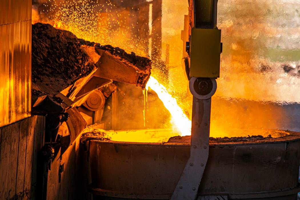 Tata steel commits rs 10,000 crore to jharkhand projects by 2028, with 2,000 new jobs