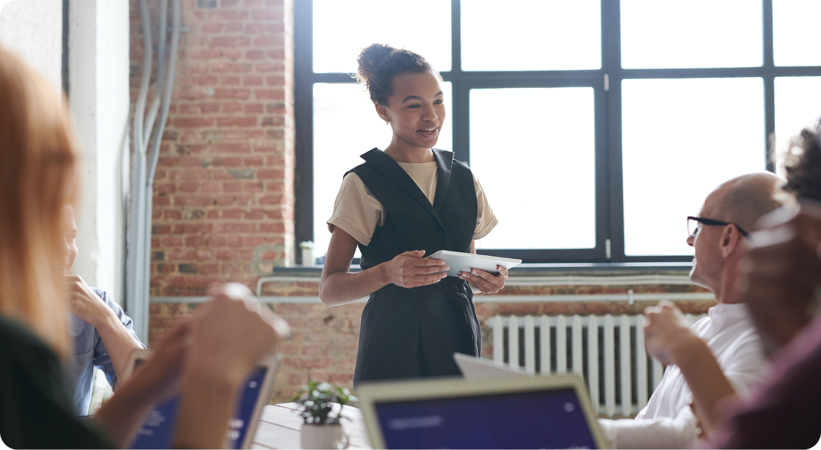 See how Salesforce transformed their meetings thanks to an app developed by Hikko