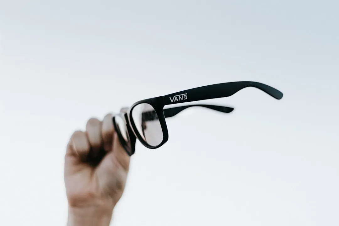 Warby Parker glasses - direct to consumer brands