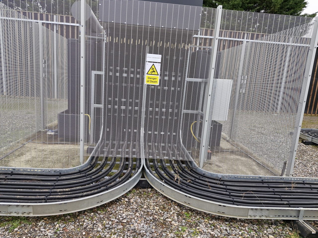 image of construction meetings (for a general contractor)