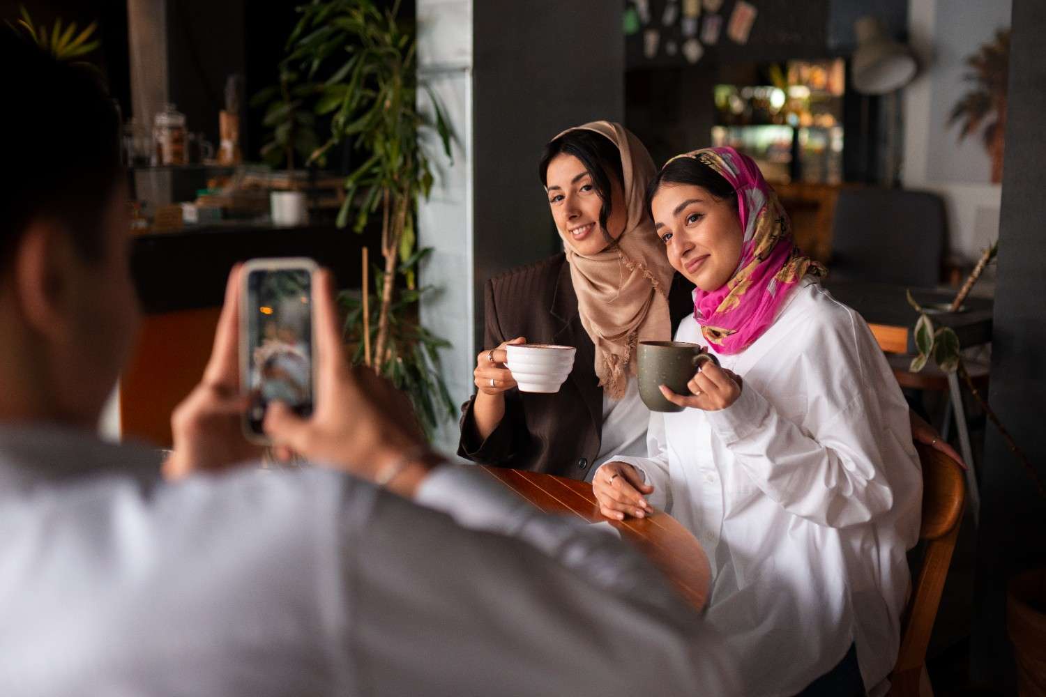 How to Choose the Right Emirati Social Media Influencers for Your Brand Campaigns