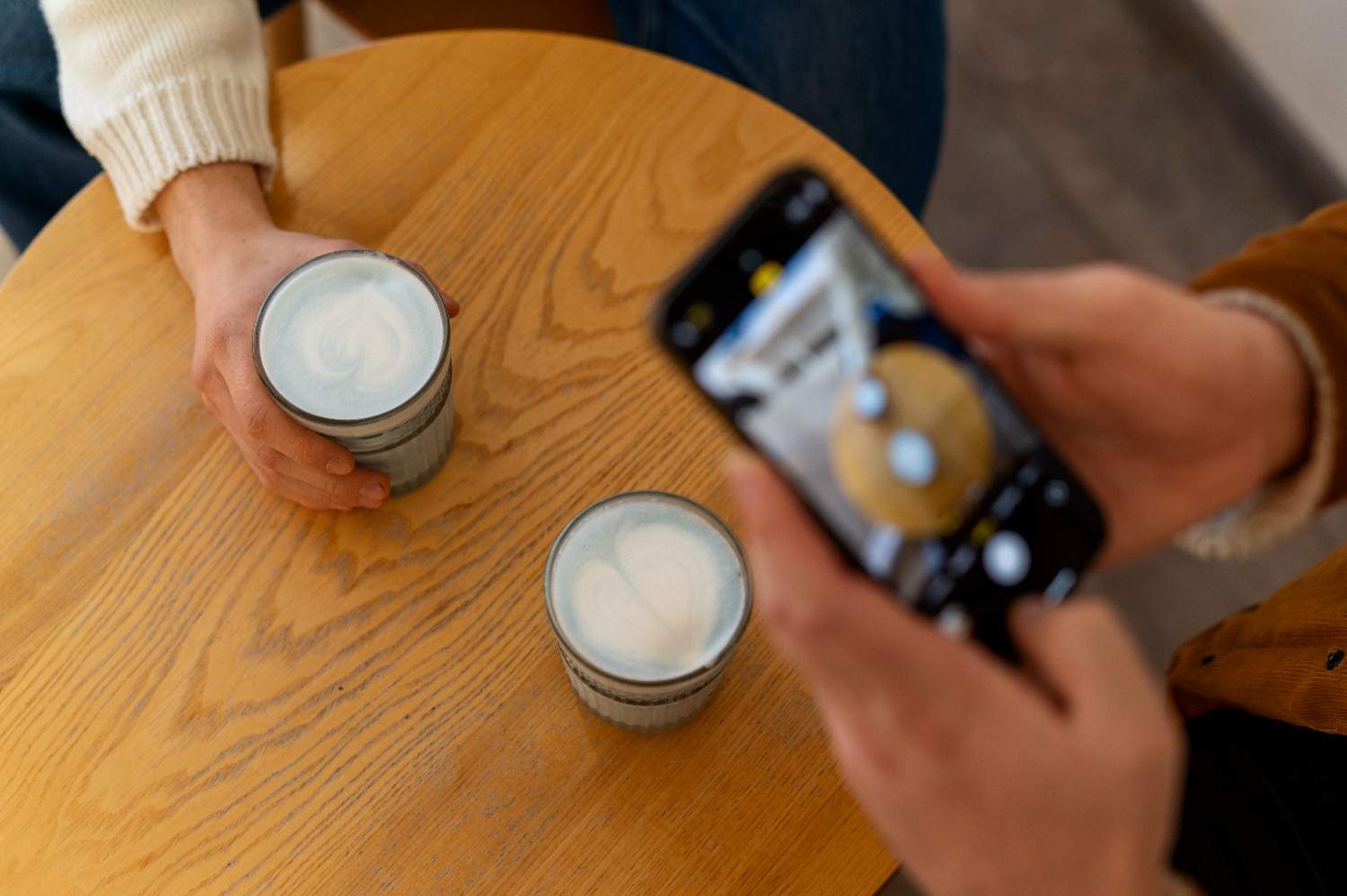 Find the Best Beverage Influencers in the UAE for Your Brand