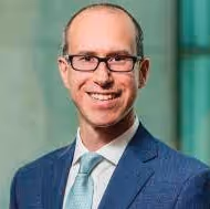 A photograph of Lee Peretz