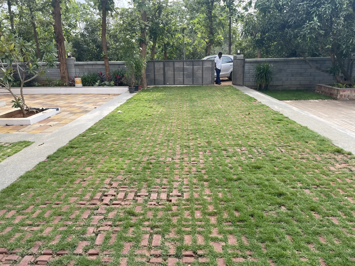 Tivoli & Rosa Cometa installed at Gokul Farm House, Bengaluru