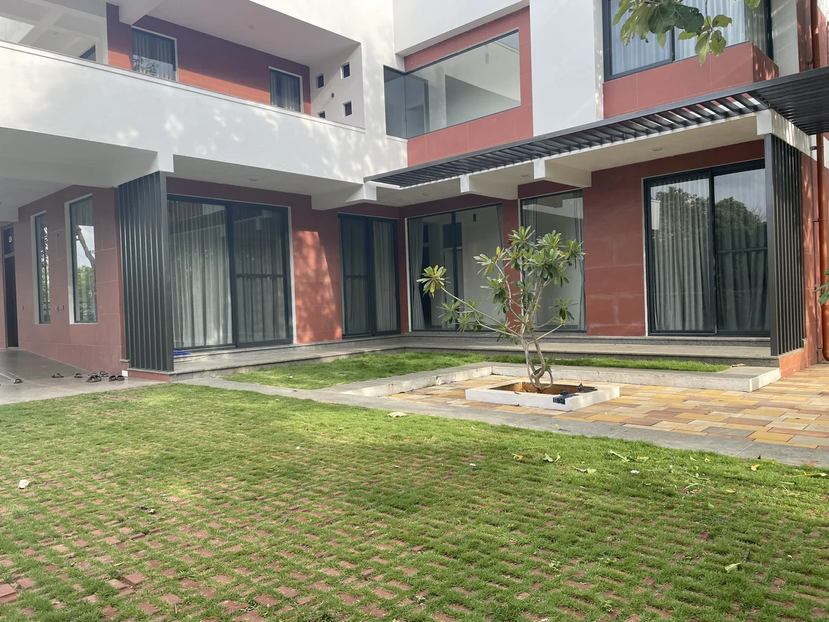 Tivoli & Rosa Cometa installed at Gokul Farm House, Bengaluru