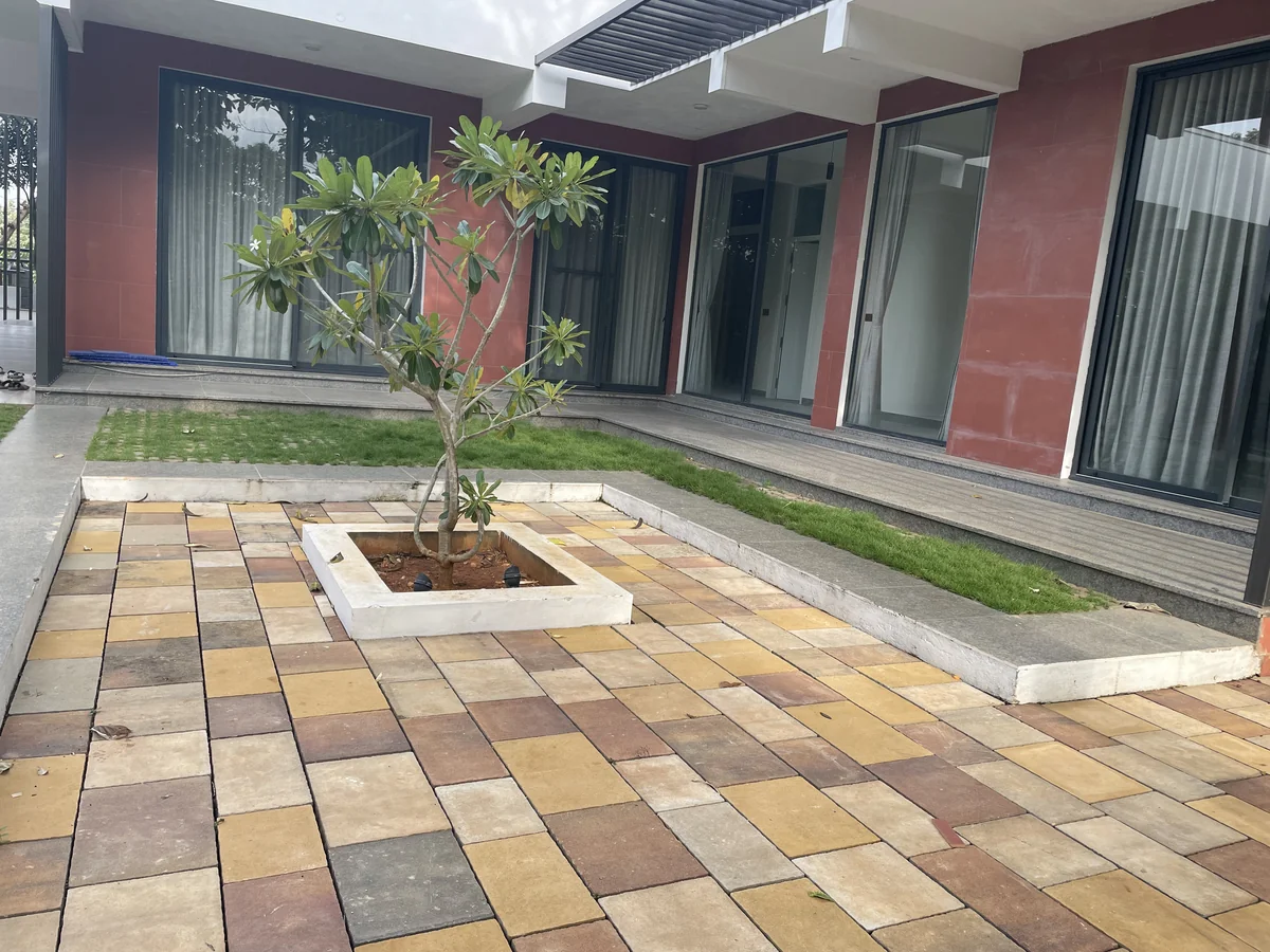 Tivoli & Rosa Cometa installed at Gokul Farm House, Bengaluru