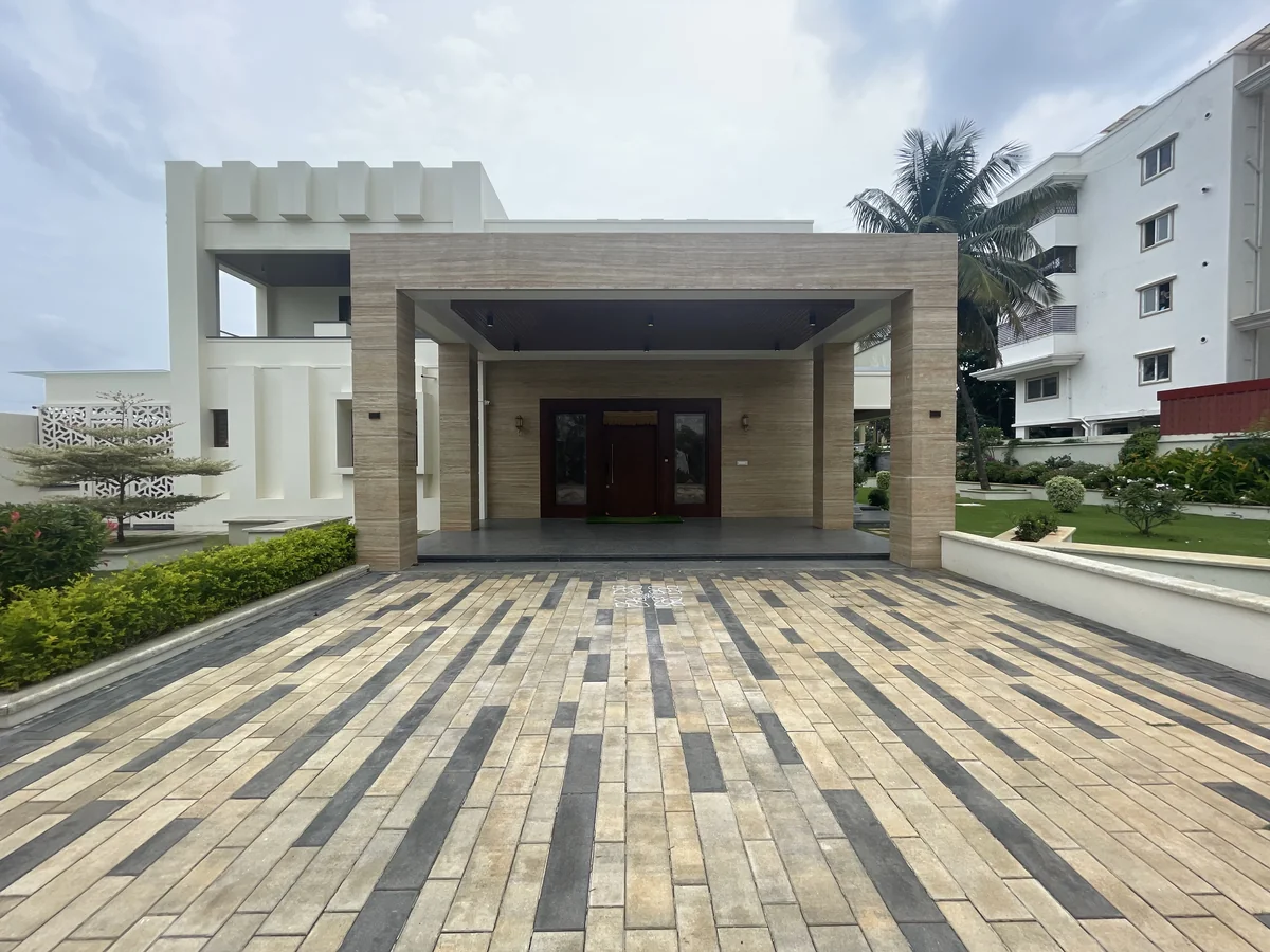 The Great Fifteen installed at RK Ramesh Nilaya, Bengaluru
