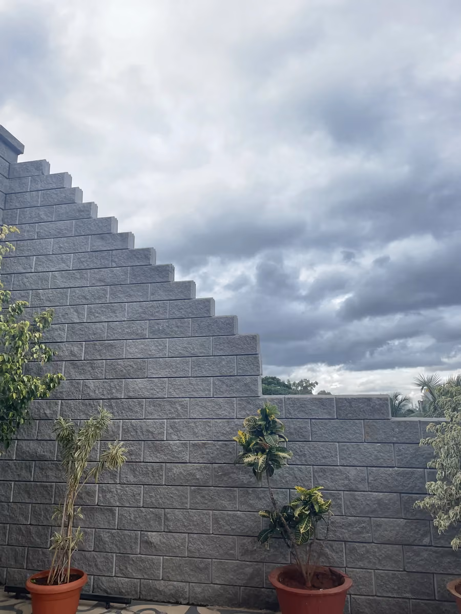 Allan Blocks Fence System @ The Brew Factory, Bengaluru