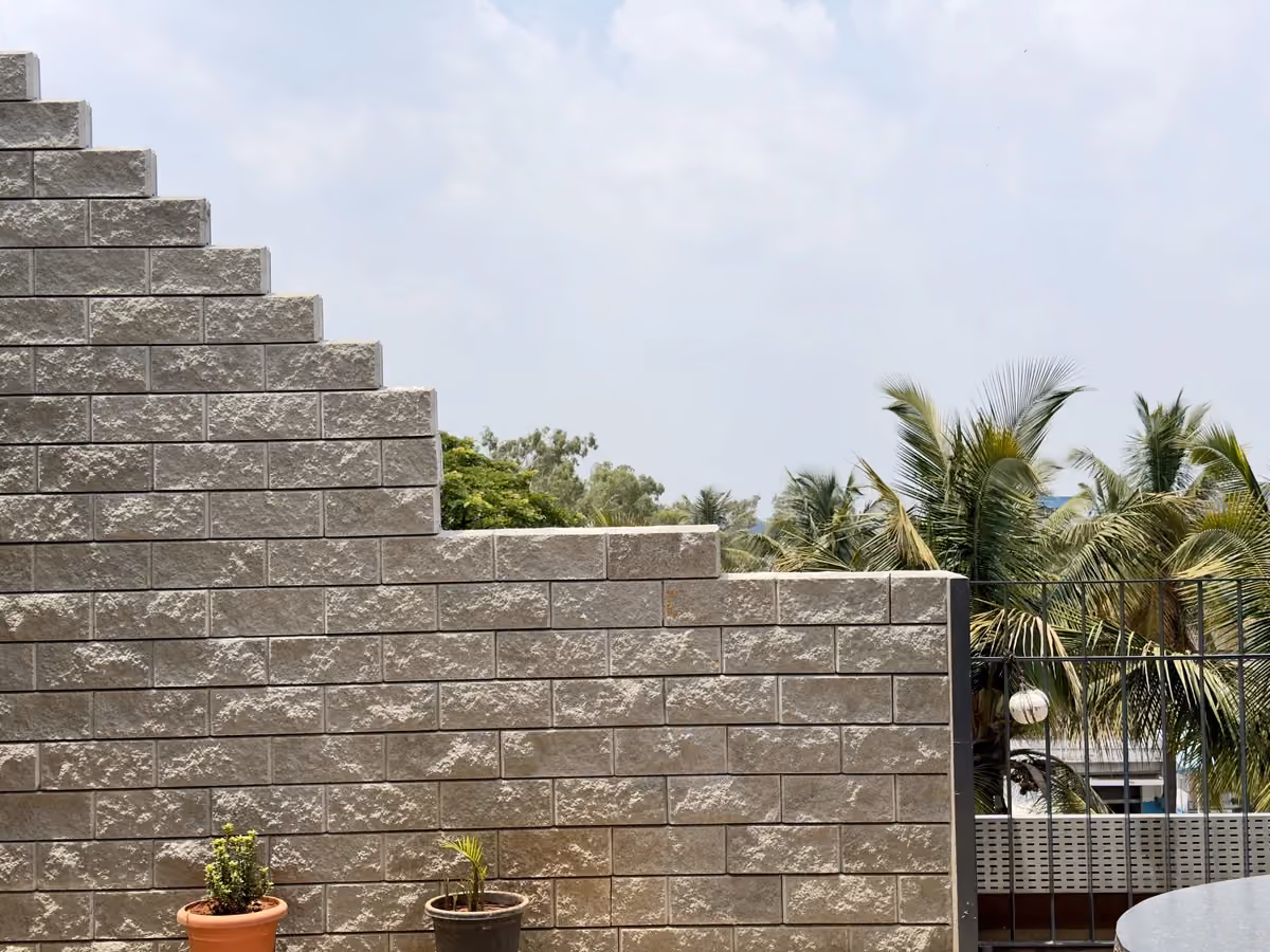 Allan Blocks Fence System @ The Brew Factory, Bengaluru