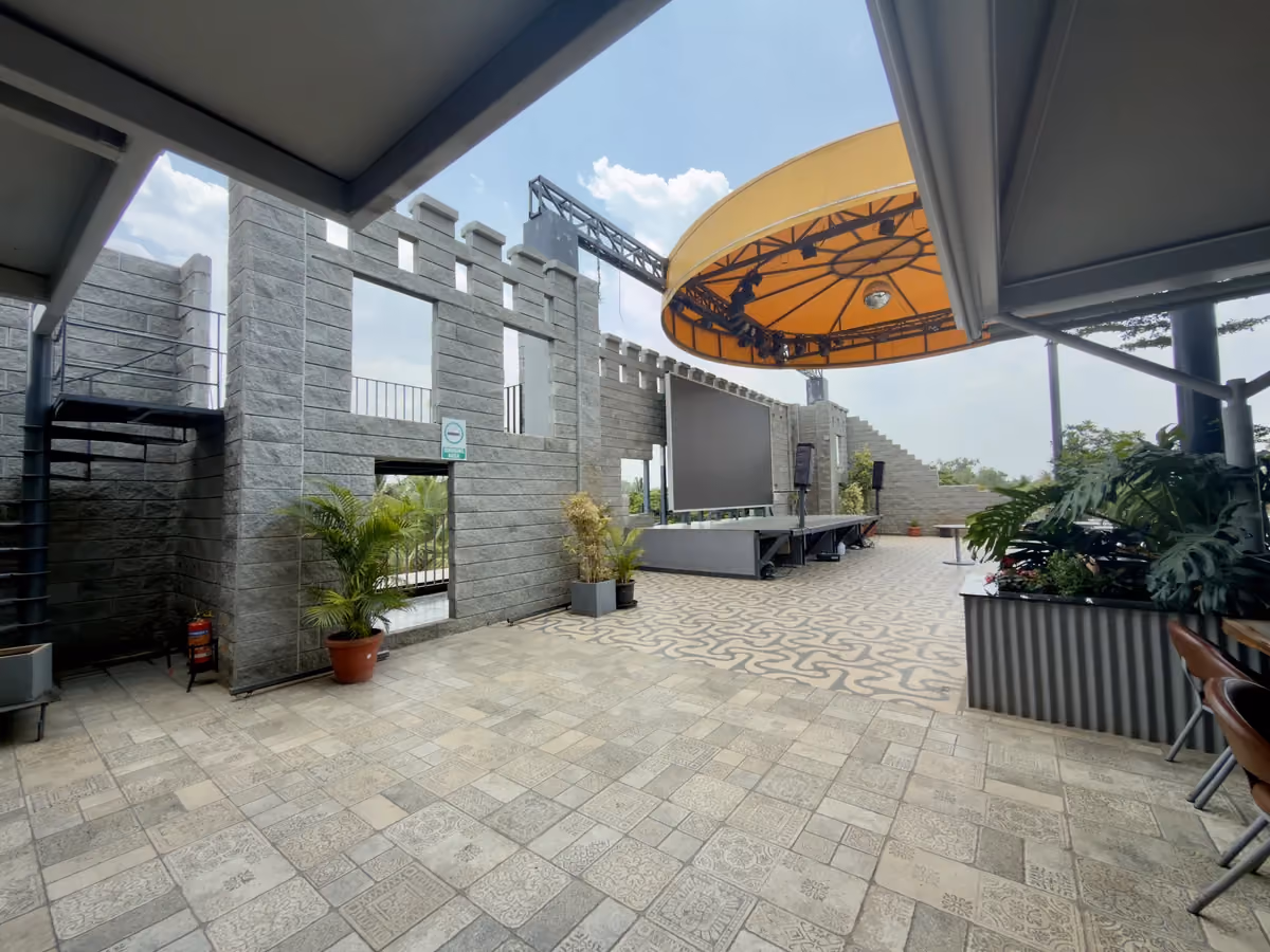 Allan Blocks Fence System @ The Brew Factory, Bengaluru