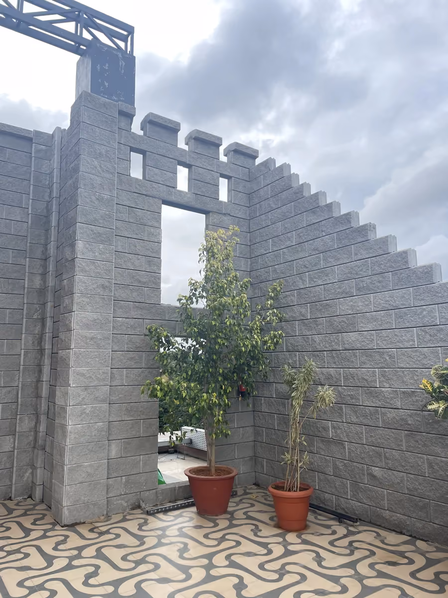 Allan Blocks Fence System @ The Brew Factory, Bengaluru