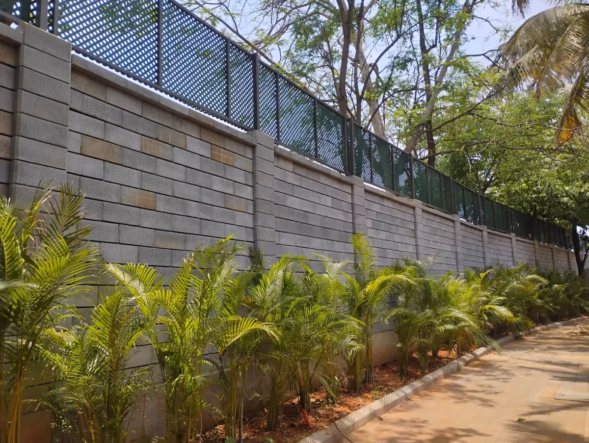 Allan Blocks Fence System @ Vistara Crop Holdings, Bengaluru