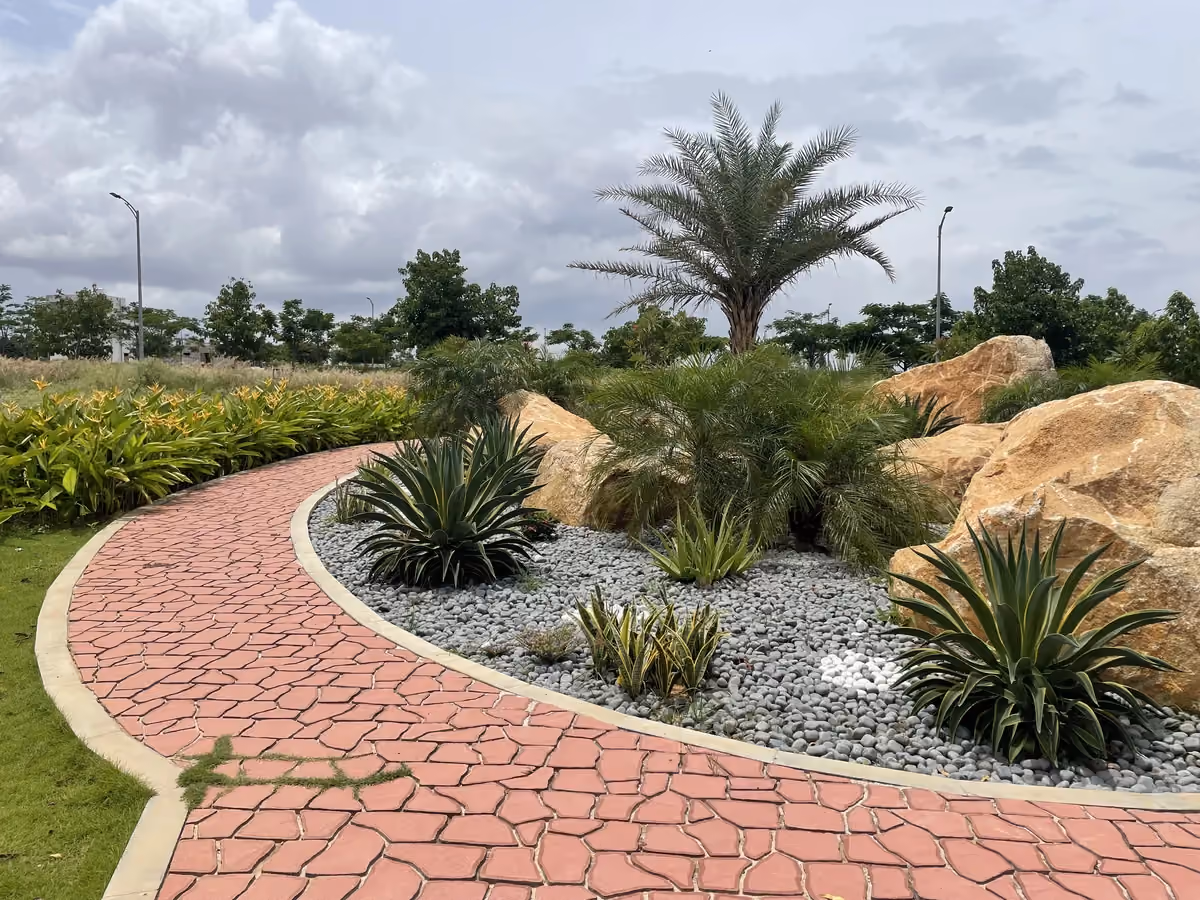 Polygon Beauty @ Eden 144 Park, Bengaluru
