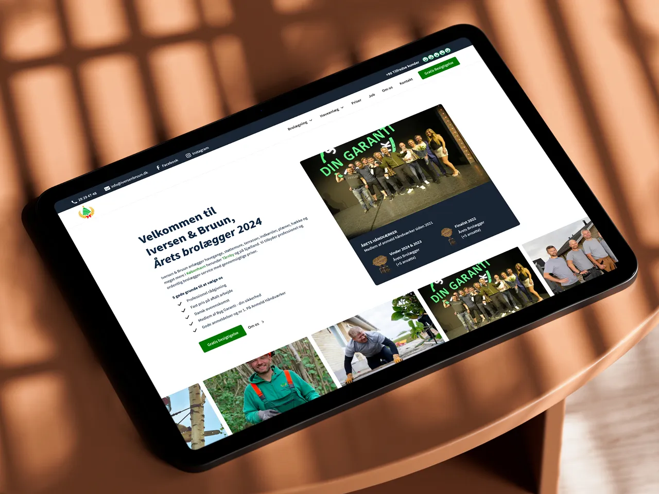 Tablet viser Iversen & Bruun ny hjemmeside