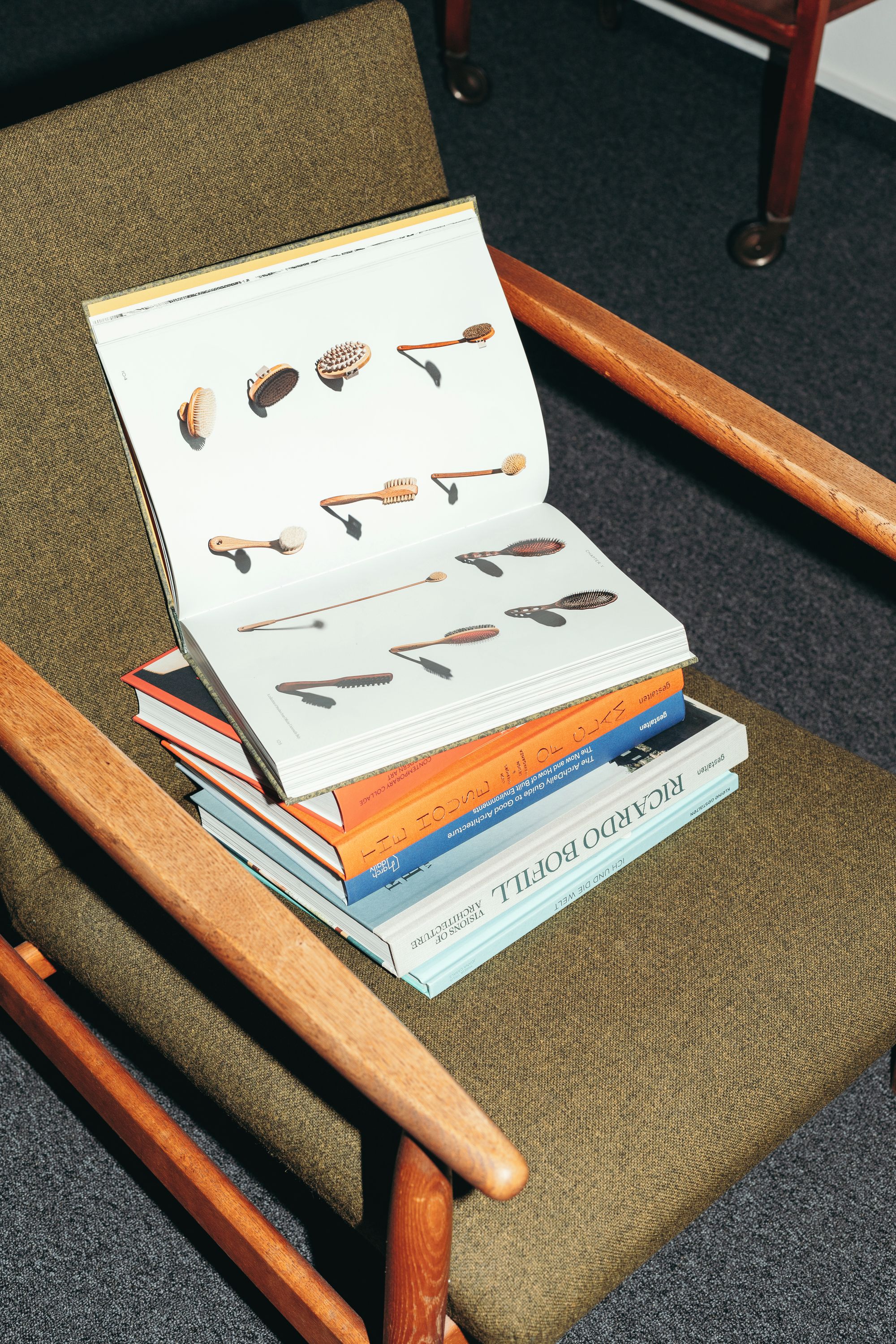 Gestalten is known for its extensive collection of over 600 books covering art, architecture, design, photography, and typography. 