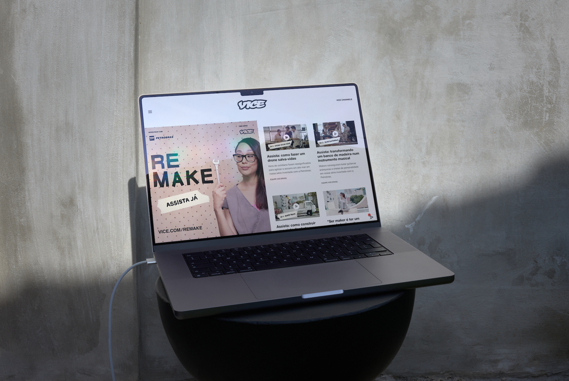 REMAKE was a three-episode series produced by VICE Brasil in collaboration with Petrobras and hosted by Rita Wu, exploring the curiosity and inventiveness of Brazil’s maker scene.
