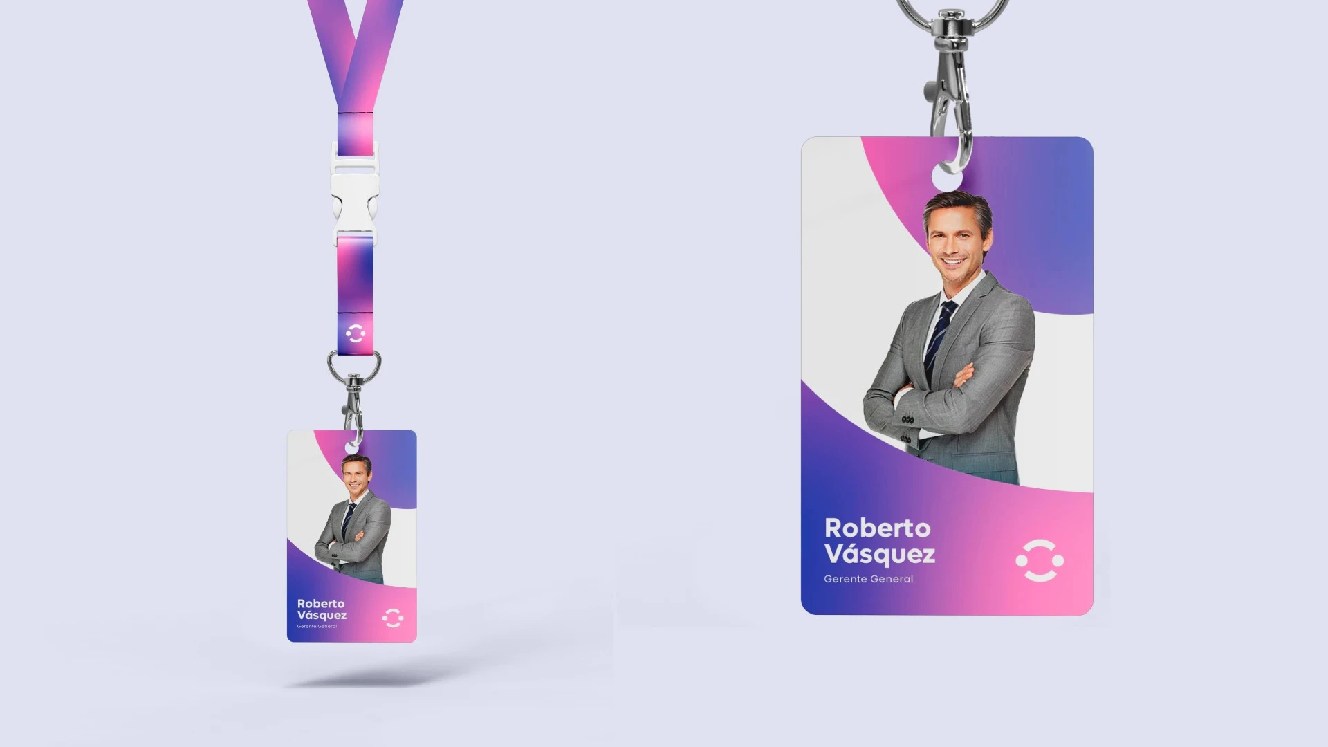 Mockup de credencial de identificación corporativa de Collabs con diseño degradado en tonos morados y rosas mostrando foto y cargo del empleado