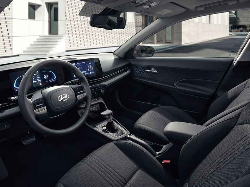 Interior Hyundai Accent Venezuela confort y tecnología