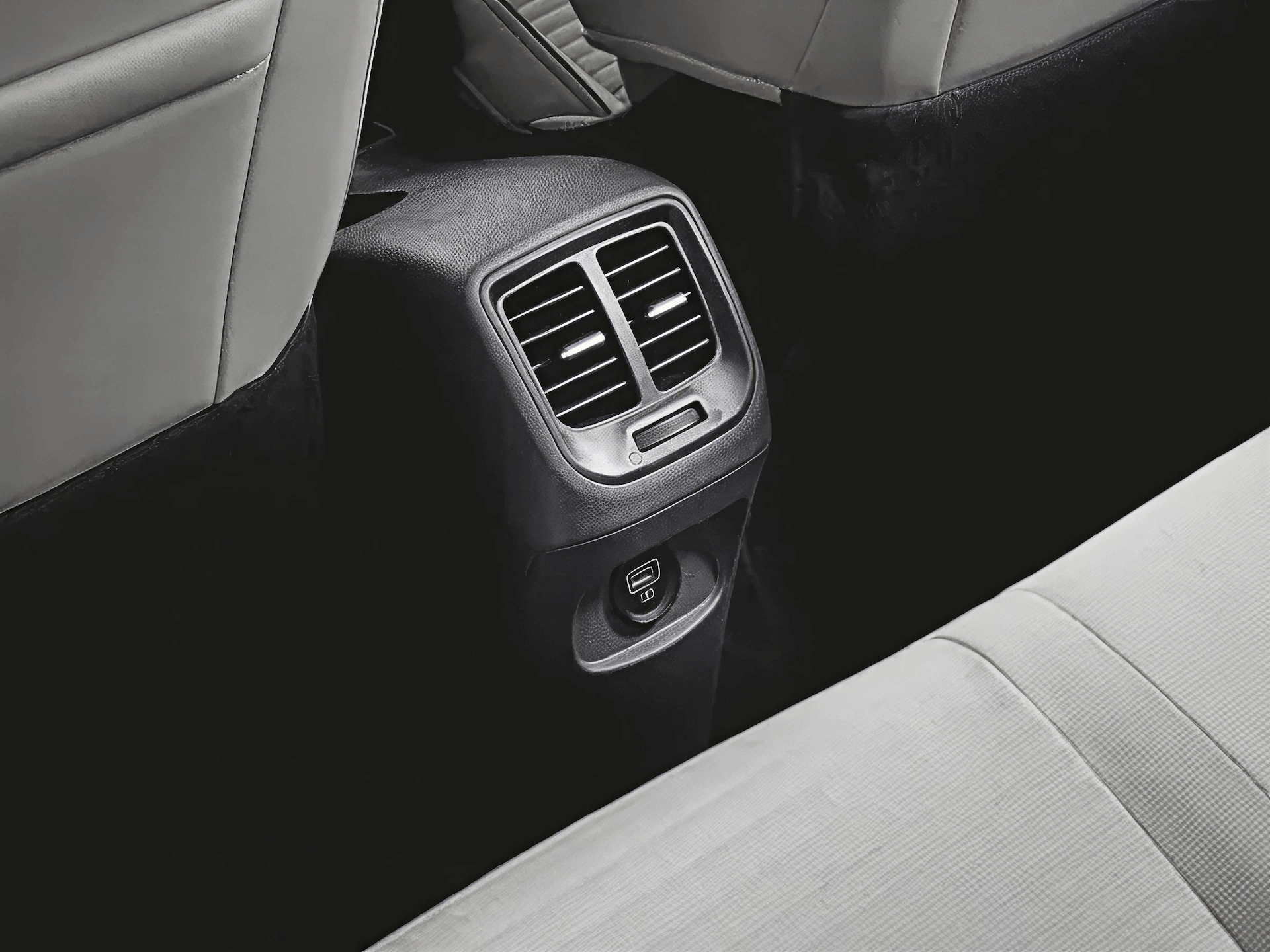 Hyundai Grand i10 — galería de fotos, vista 1