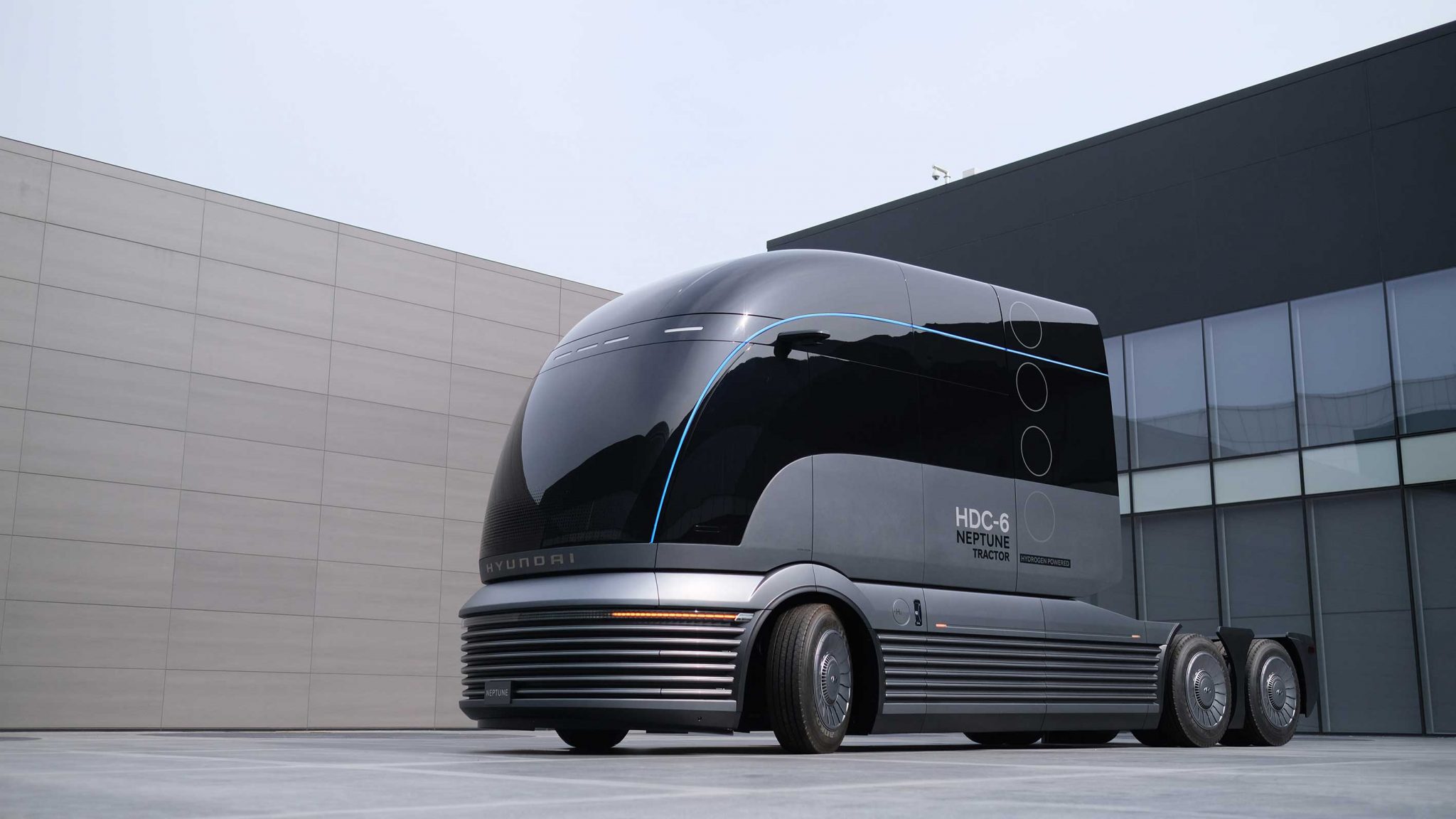 Camión conceptual a hidrógeno Hyundai HDC-6 NEPTUNE de diseño aerodinámico