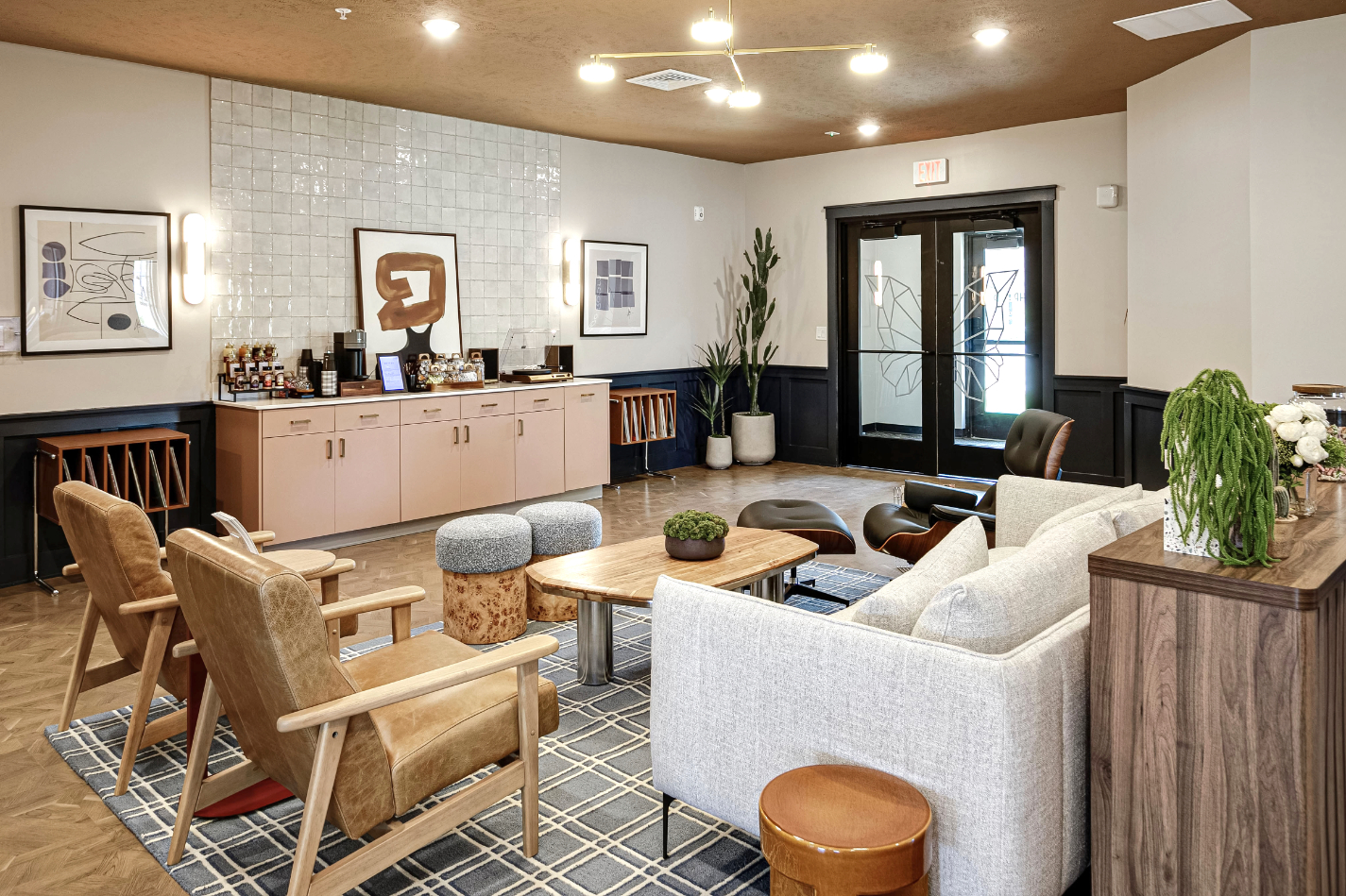 Clubhouse sitting area with view of entrance