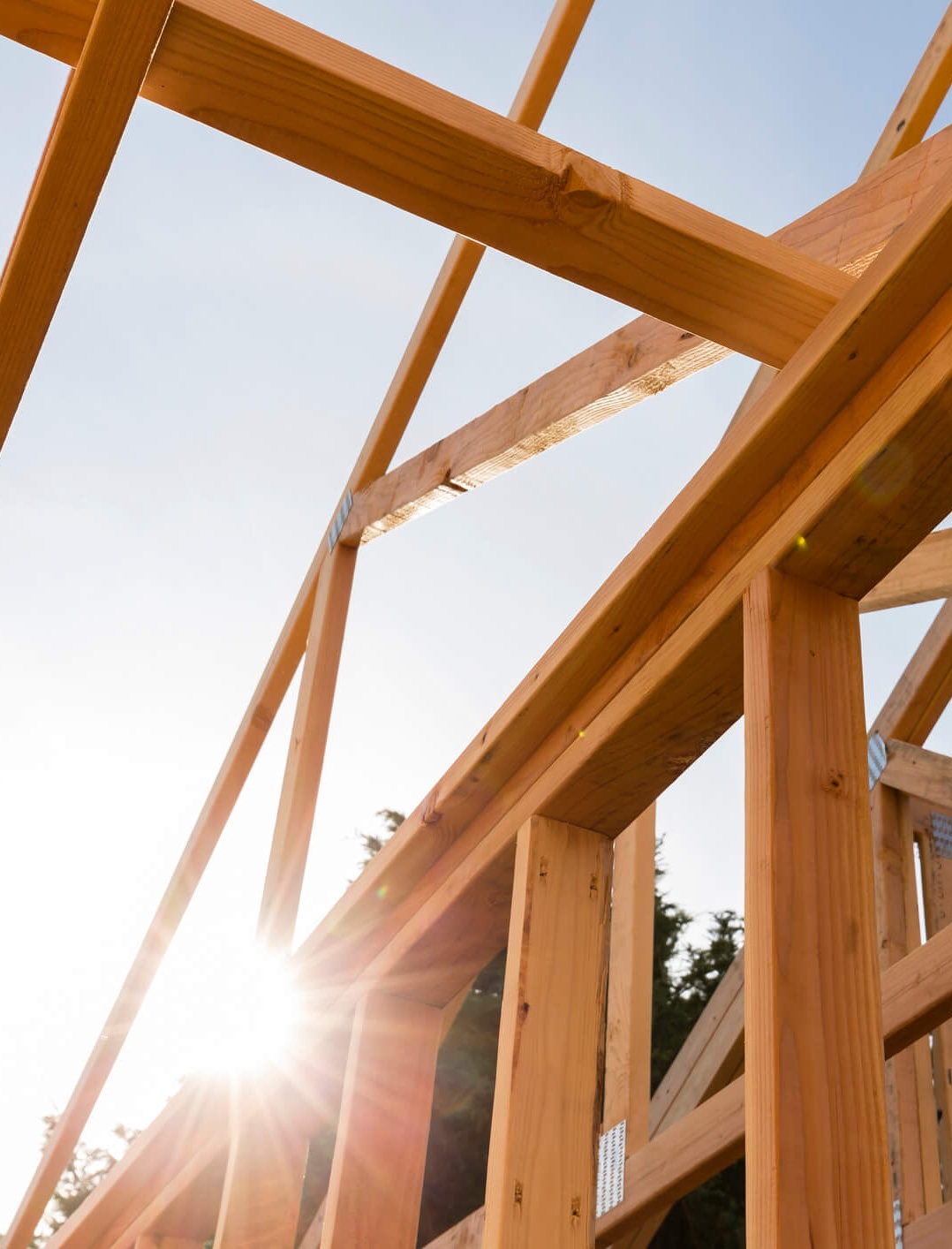 Custom Truss on Western NC home by Andrews Truss