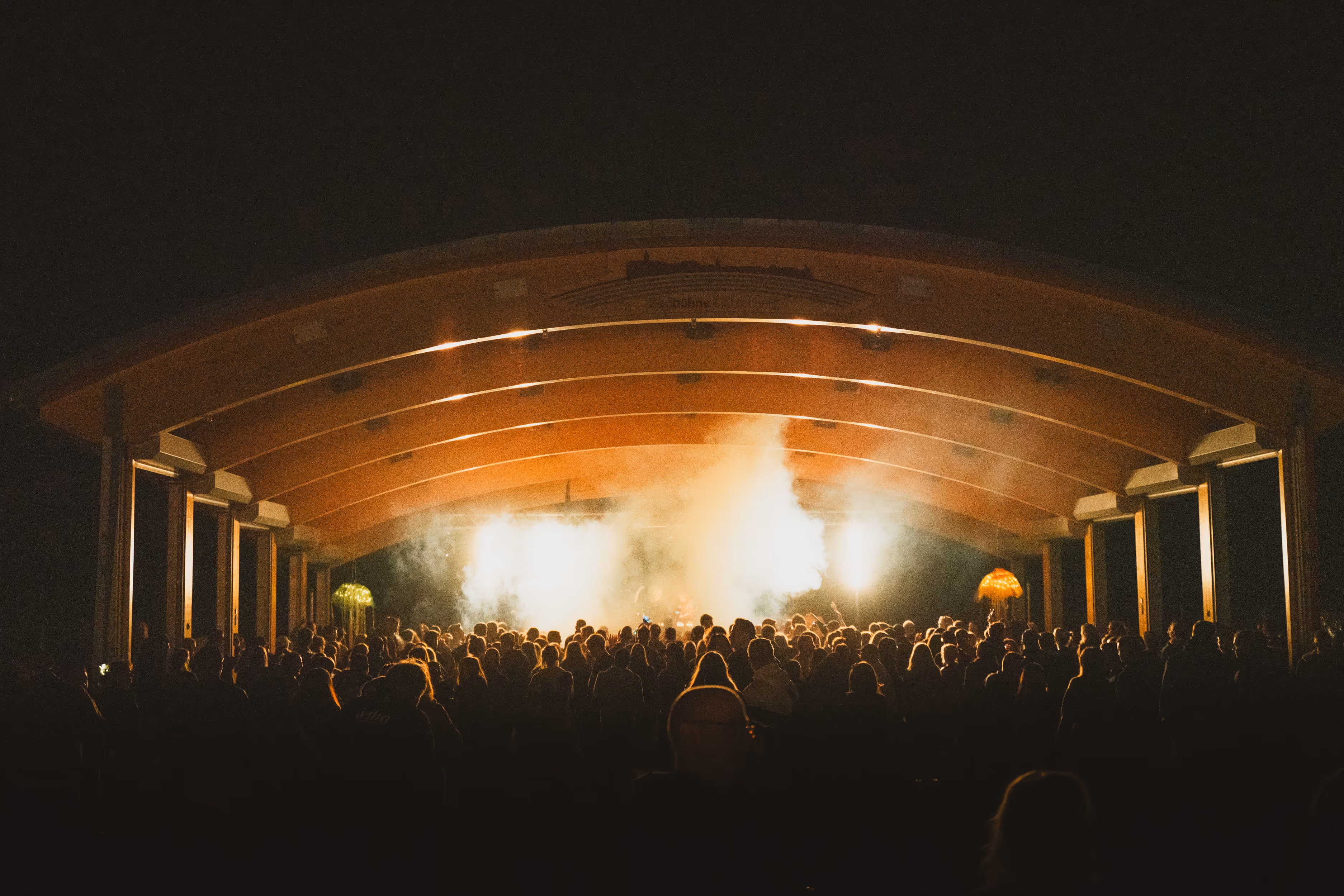 Die Bühne des Klangwüste Festivals 2025