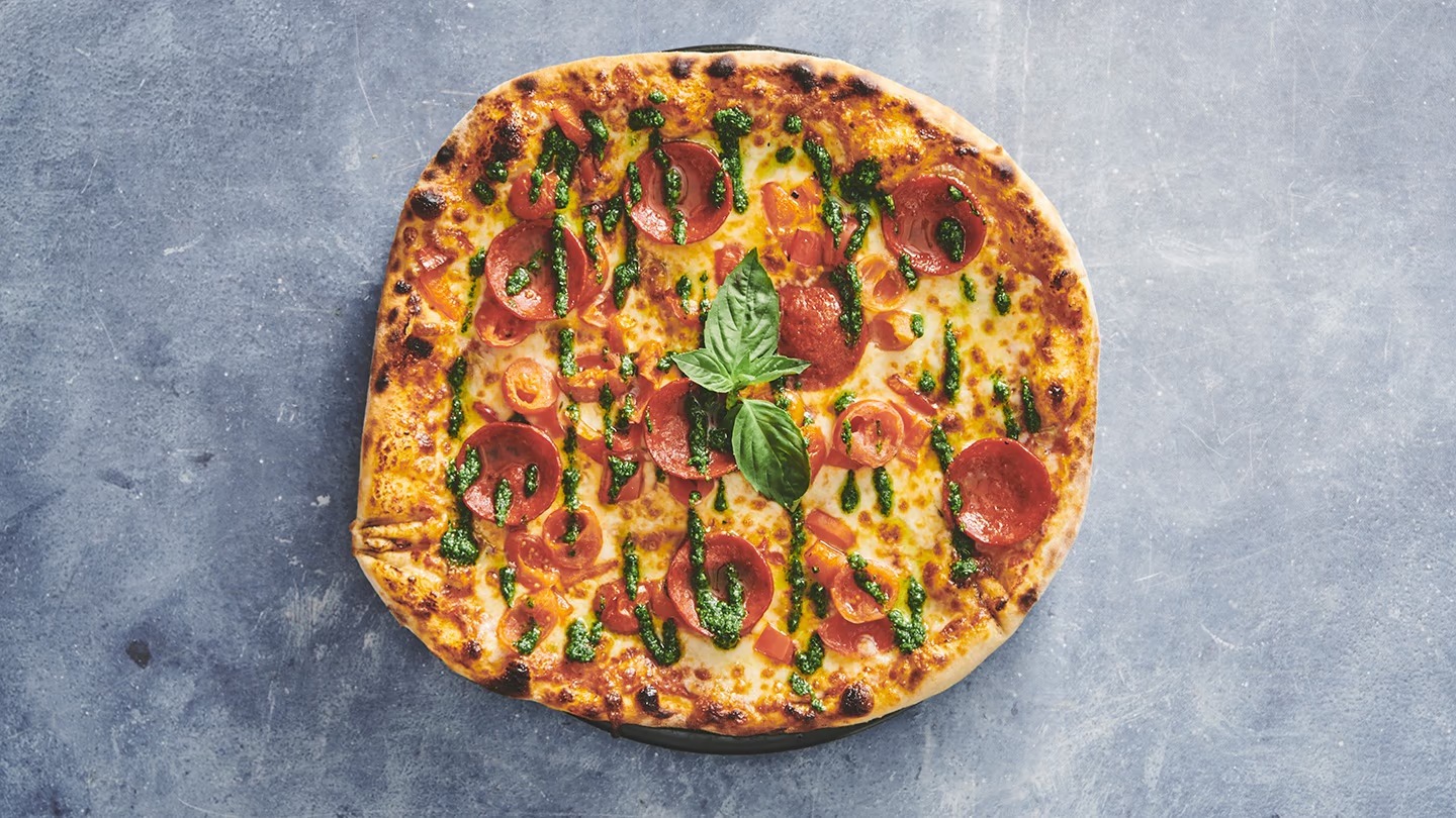 Esmeralda Speciale Pizza fra Esmeralda Pizza & Restaurant på Amager