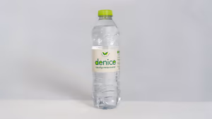 Kildevand 0,5 l Pizza fra Esmeralda Pizza & Restaurant på Amager