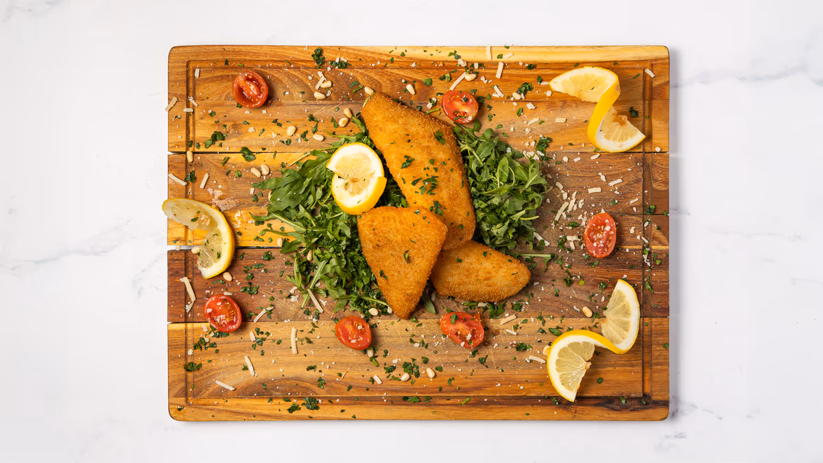 Autentisk italiensk stenovnspizza Fiskefilet Serveres med pommes frites og valgfri dip
