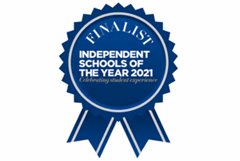 Blue ribbon badge with text: Finalist Independent Schools of the Year 2021 celebrating student experience.