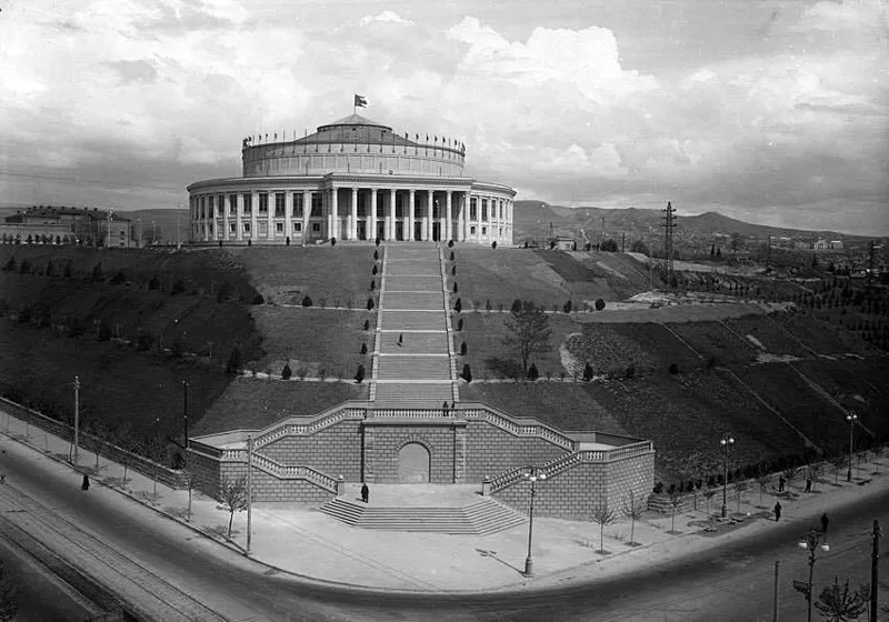 The Architecture of 1930s Tbilisi
