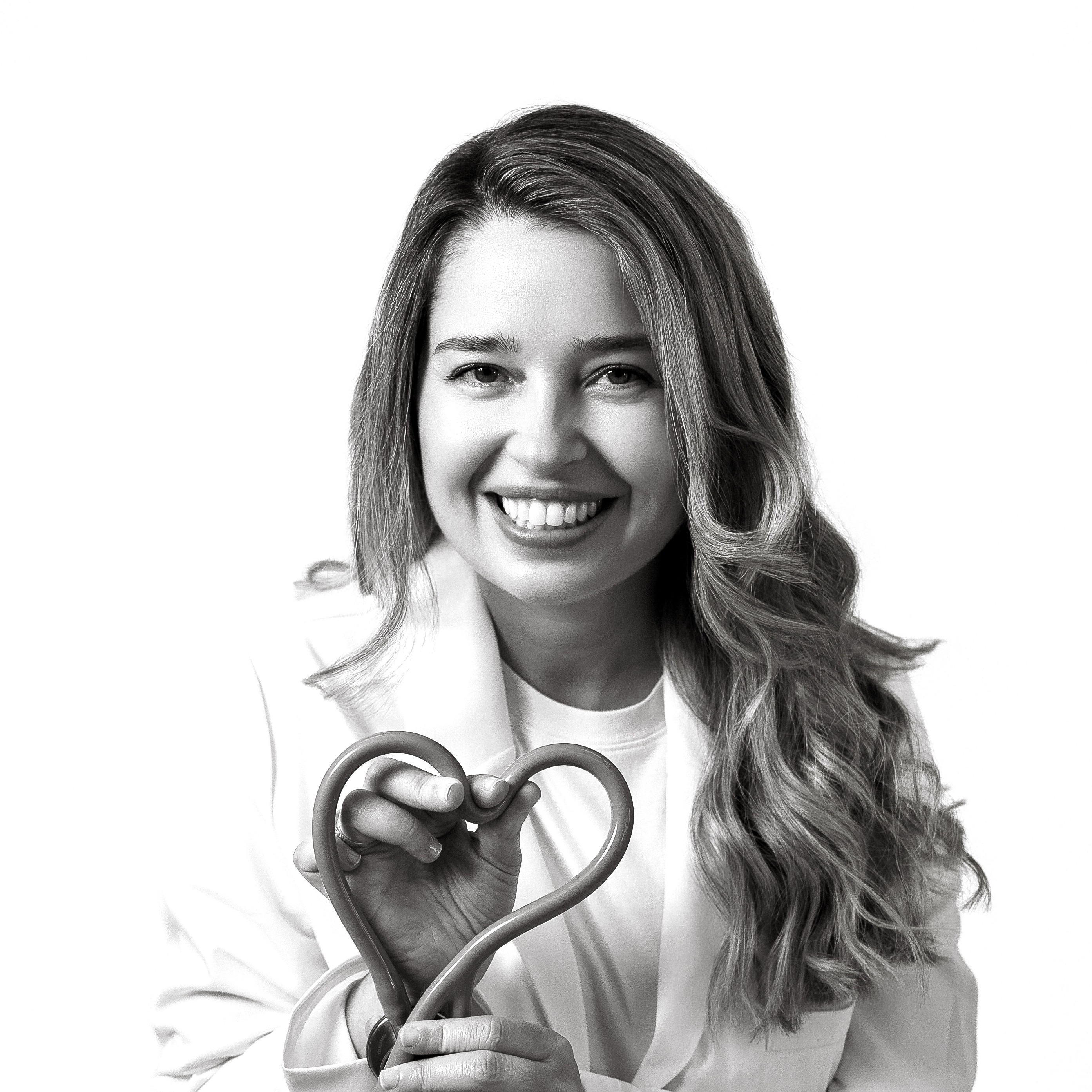Dr. Claudia Landaeta, MD, pediatrician at Ollie Pediatrics