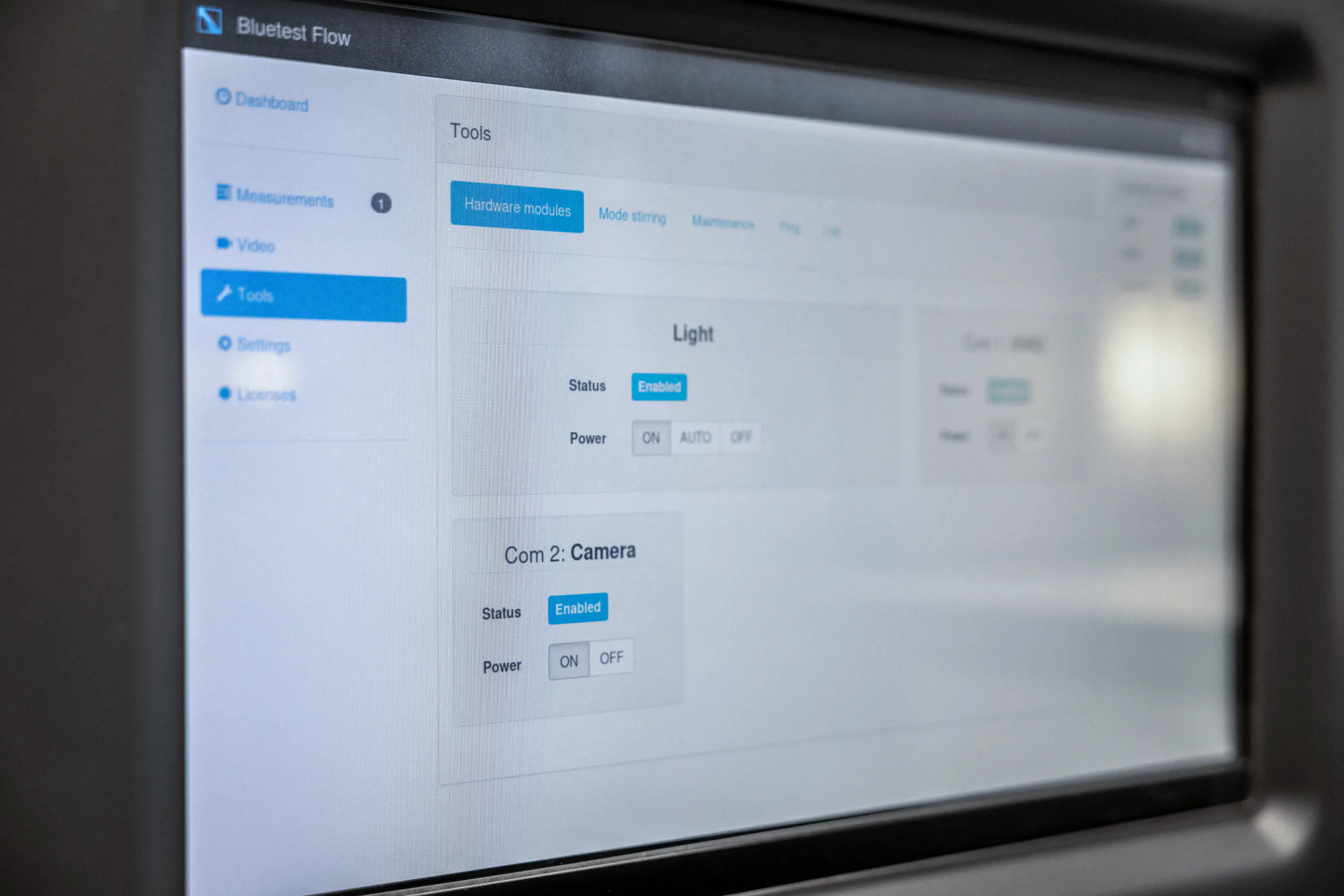 Screen showing Bluetest Flow software interface with Hardware modules tab selected and enabled status for Light and Camera modules.
