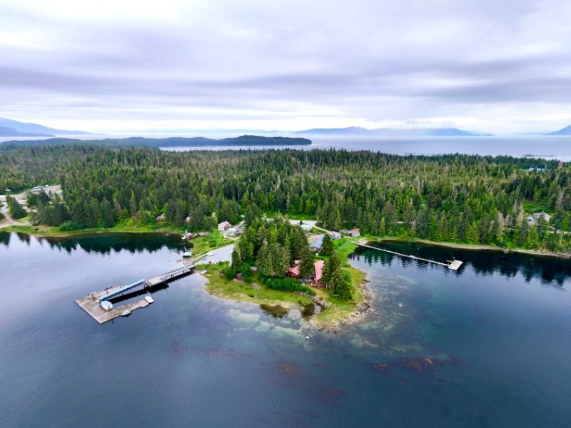 Alaska Fishing Vacation Packages All Inclusive: An aerial view of Favorite Bay Lodge.