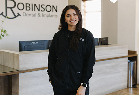 Caelee, dental assistant at Robinson Dental.