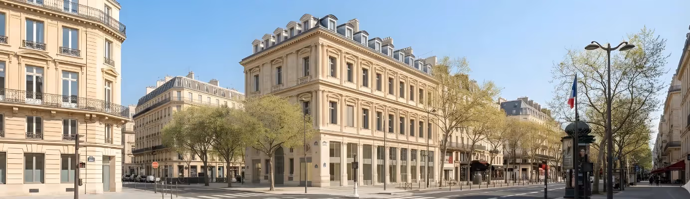 Adapter le programme des formations aux spécificités du métier de notaire et mobiliser rapidement toute une profession