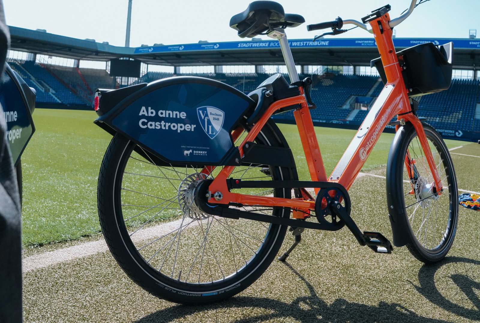 metropolradruhr bike with VfL Bochum branding at the Vonovia Ruhrstadion