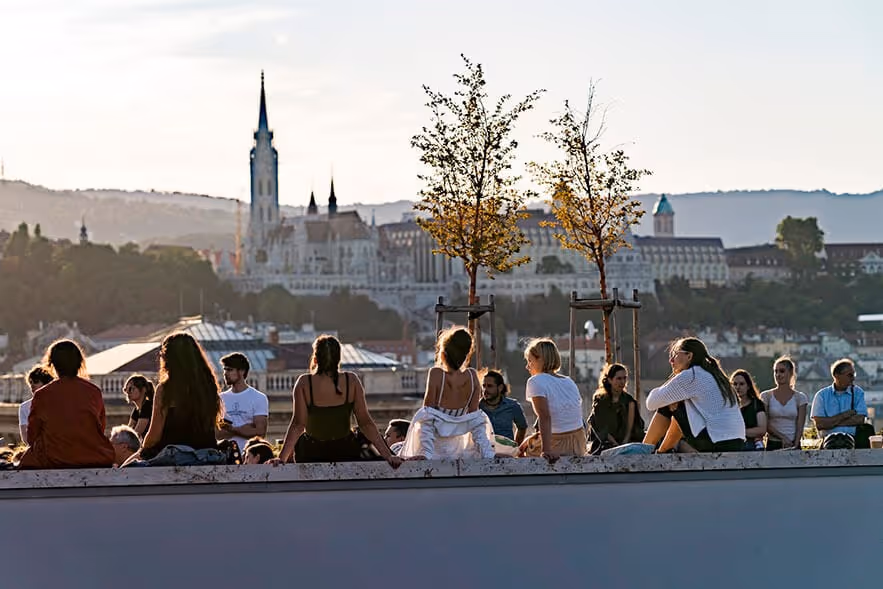 student-budapest-what-to-do